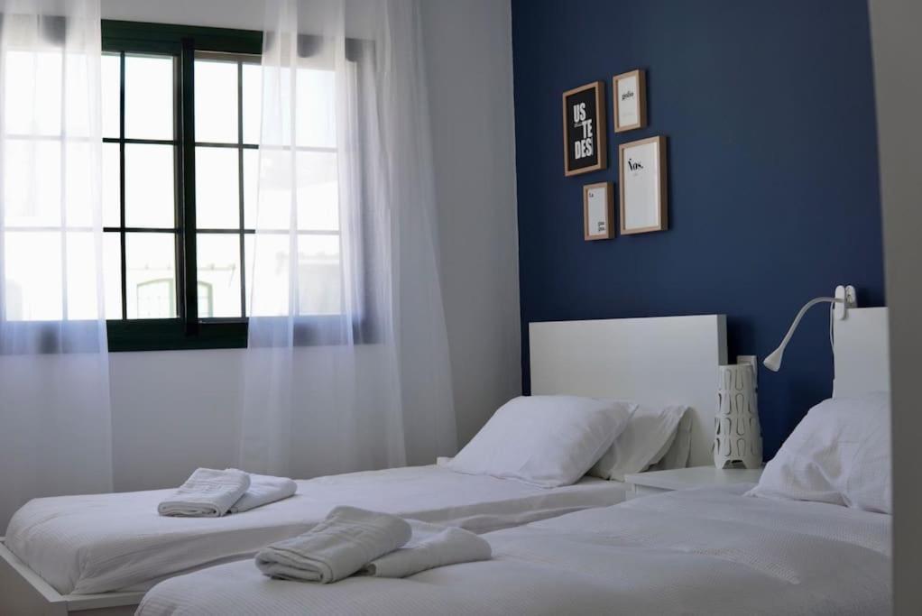 Casa Notas De Color Y Sal Holiday home *