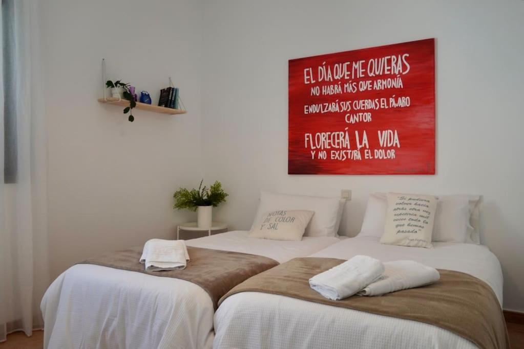 Casa Notas De Color Y Sal Holiday home